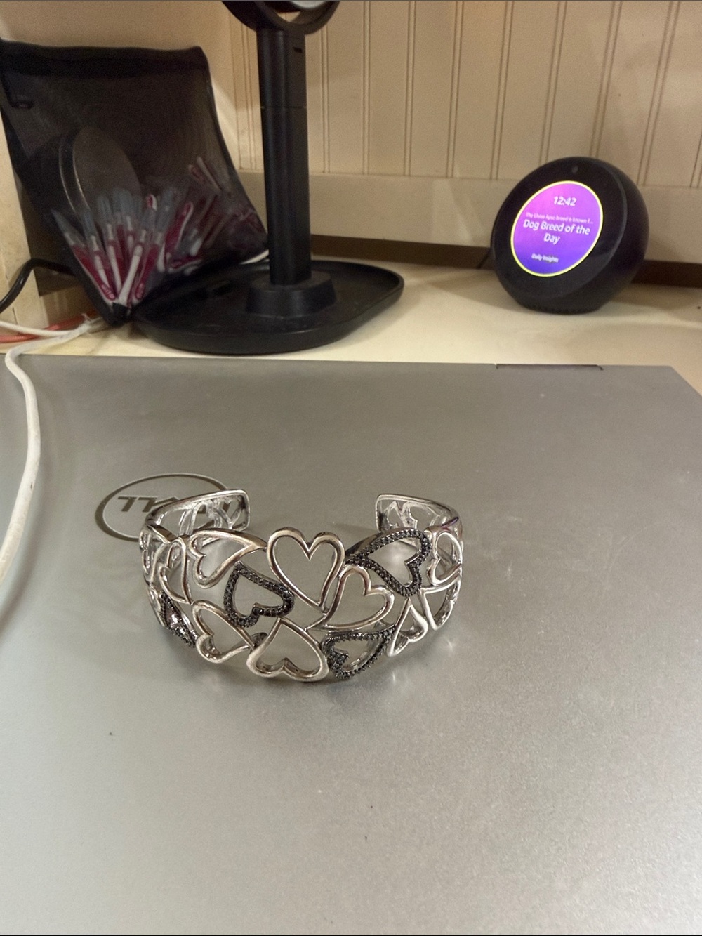 Silver and black heart bangle bracelet nWOT